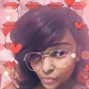 Meet your Posher, Quintella